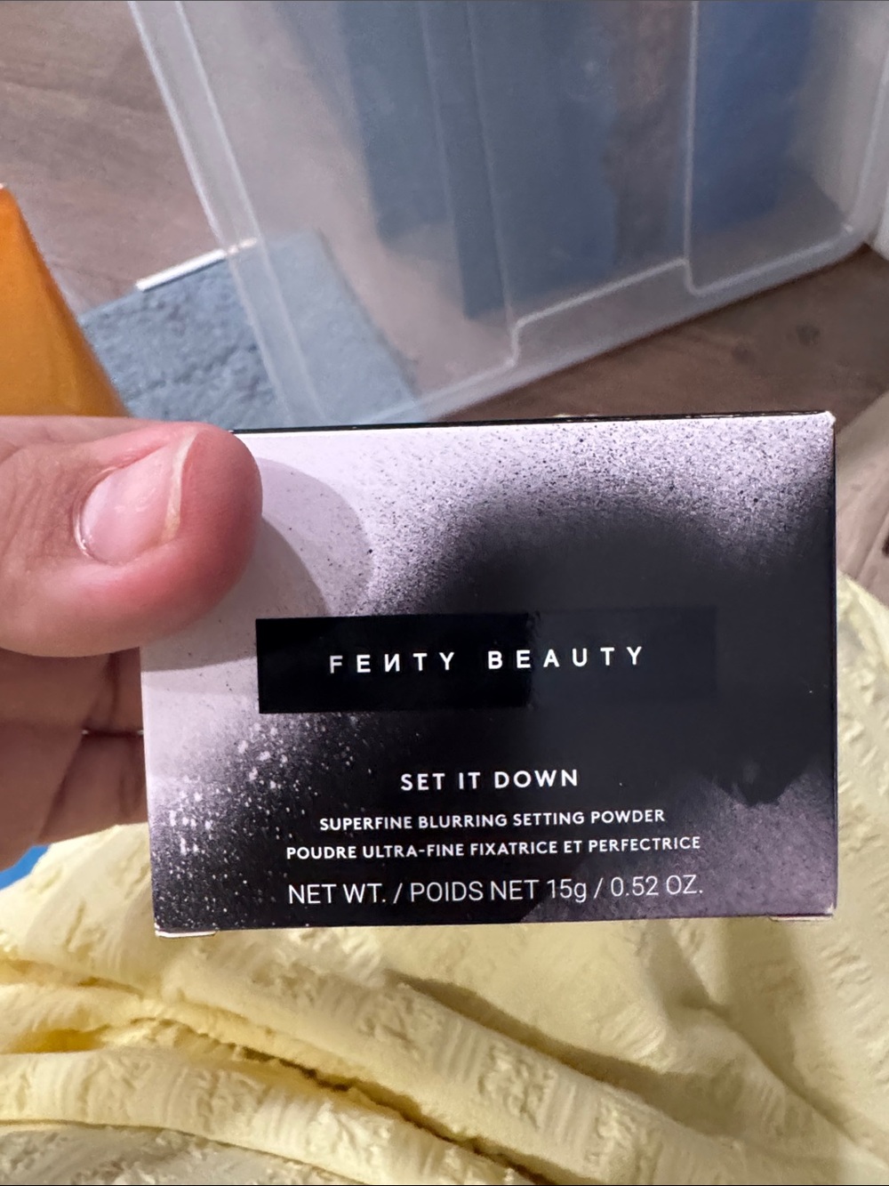 Fenty Beauty Set It Down Setting Powder - Black & White Packaging